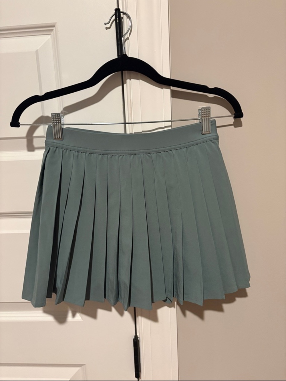 Lululemon Pleated Mini Skirt in Sage Green